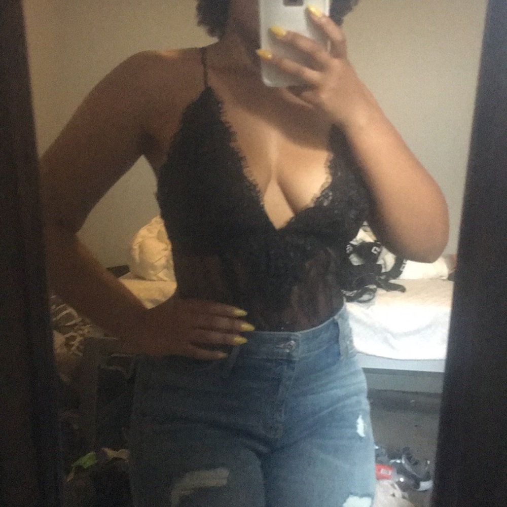Windsor lace bodysuit